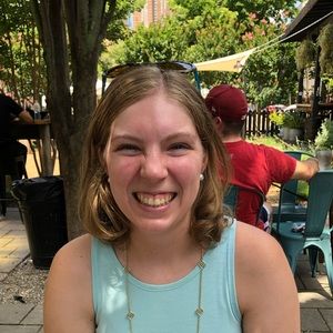 Meet your Posher, Lauren